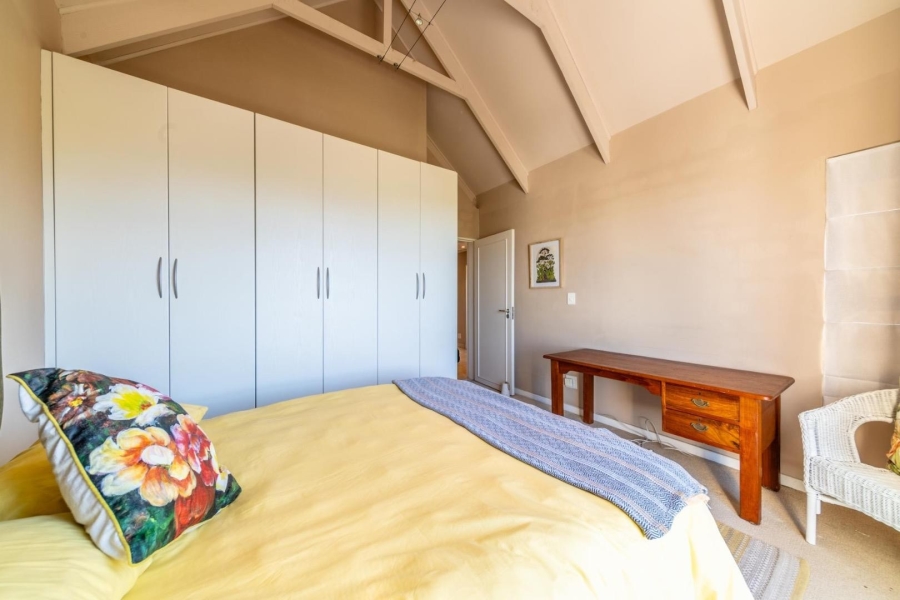 To Let 2 Bedroom Property for Rent in Onder Papegaaiberg Western Cape